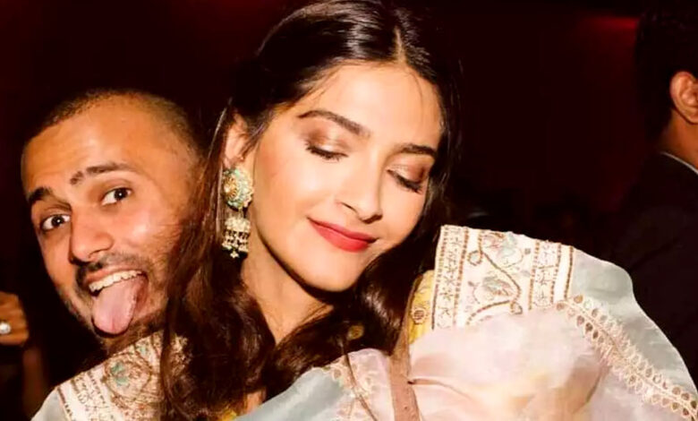 Sonam Kapoor shares a heartfelt message for Anand Ahuja on their 5th wedding anniversary