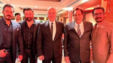 Anupam Kher Takes a Trip Down Memory Lane with Dharmendra, Sunny Deol, Salman Khan, Reliving the '90s Era