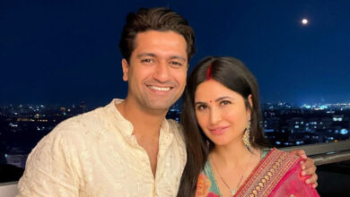 Katrina Kaif and Vicky Kaushal's Airport PDA Sparks Excitement among Fans