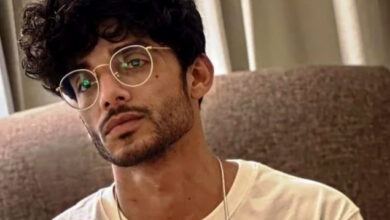 Kaifi Khalil Mesmerizes Audience with Enchanting Performance at US Concert