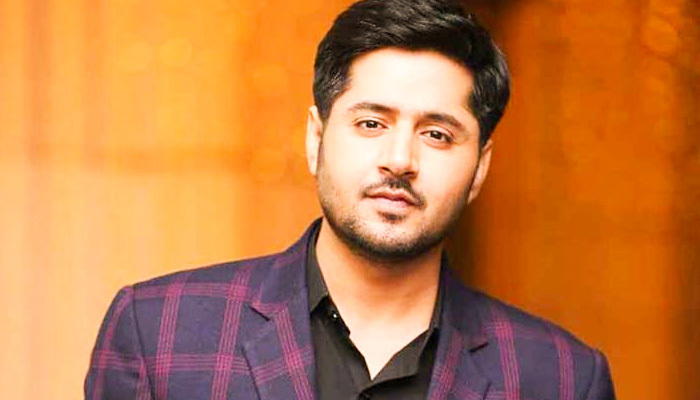 Imran Ashraf Shares His Stance On Heartbreaks & Baldness